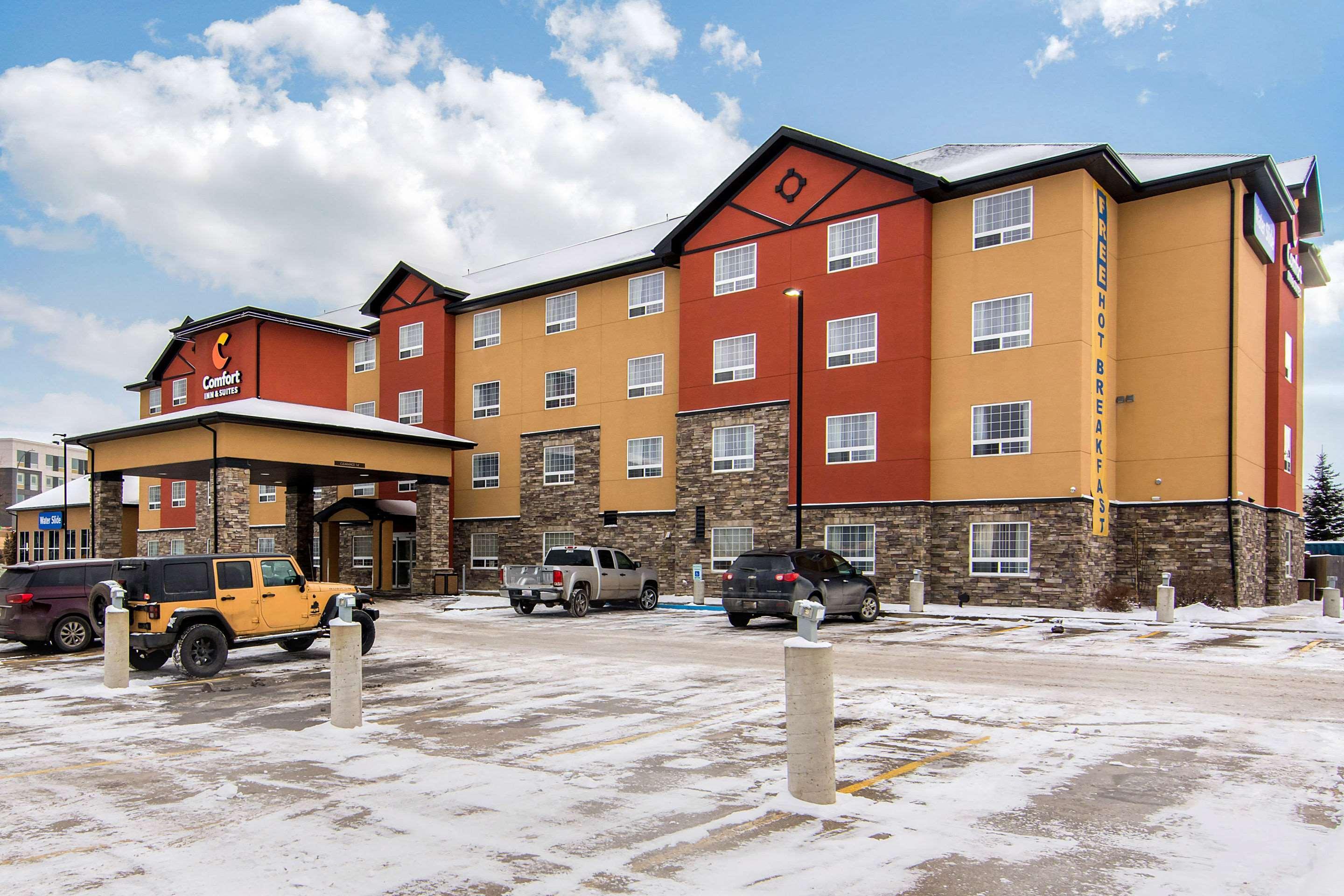 Comfort Inn & Suites Red Deer Ngoại thất bức ảnh