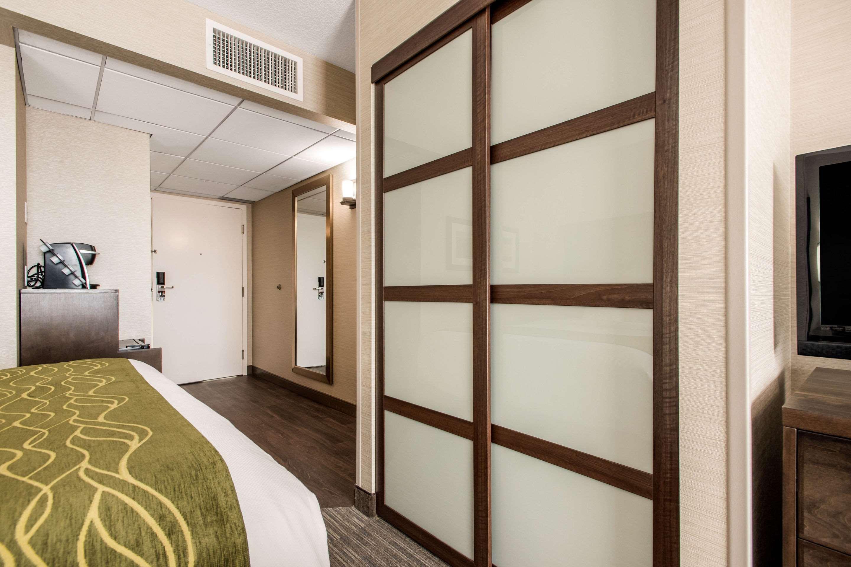 Comfort Inn & Suites Red Deer Ngoại thất bức ảnh